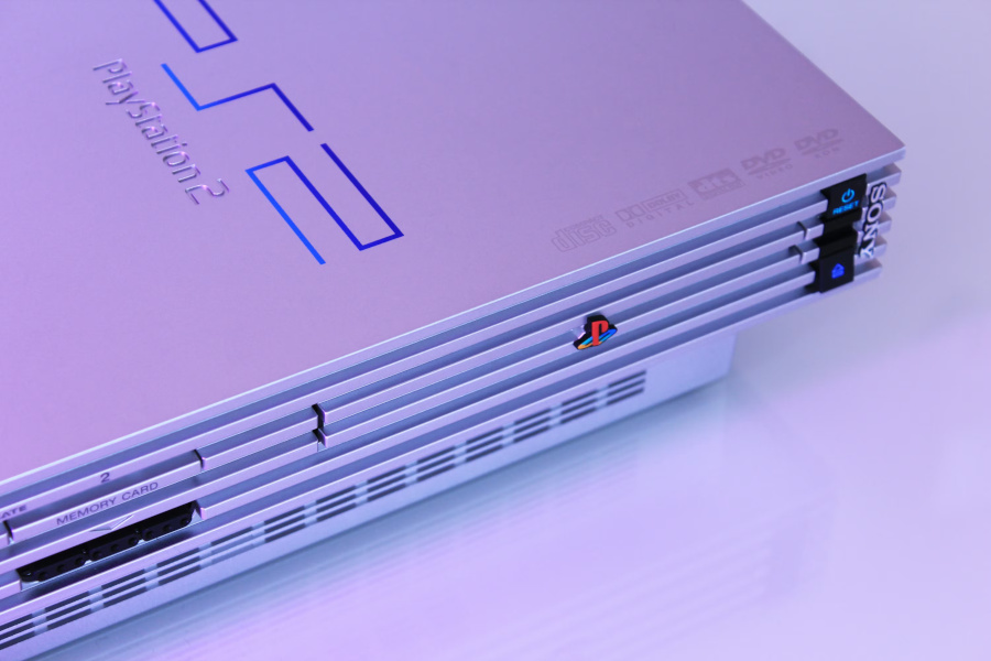 PlayStation 2 hardware associated with the LRPS2 core